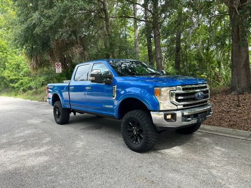 Used 2021 Ford F250 Lariat w/ Tremor Off-Road Package AWD/4WD image 2