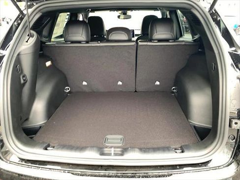 New 2025 Jeep Compass Latitude w/ Convenience Group image 30