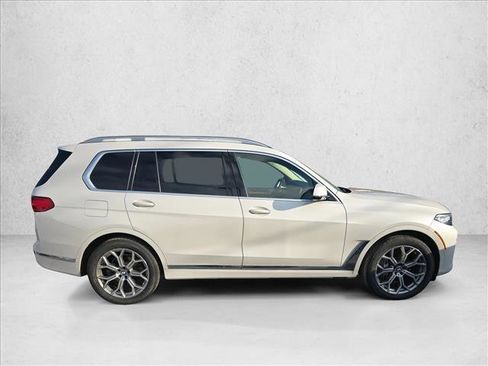 Used 2020 BMW X7 xDrive40i w/ Cold Weather Package image 4