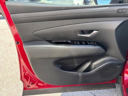 New 2026 Hyundai Tucson Limited AWD/4WD image 9