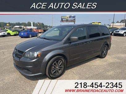 Used 2017 Dodge Grand Caravan SE