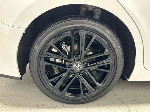 Used 2025 Toyota Camry SE image 65