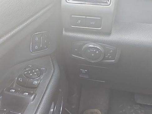 Used 2021 Ford Expedition XLT AWD/4WD image 21