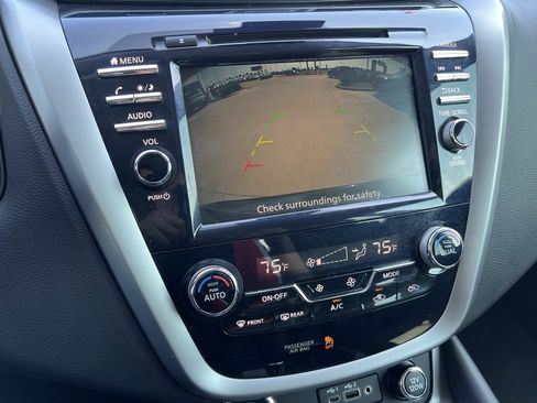 Used 2022 Nissan Murano SV w/ SV Midnight Edition Package image 12