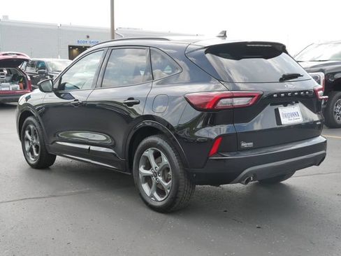 Certified 2024 Ford Escape ST-Line AWD/4WD image 3