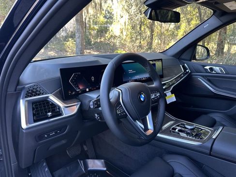 New 2026 BMW X5 xDrive40i w/ Parking Assistance Package image 12
