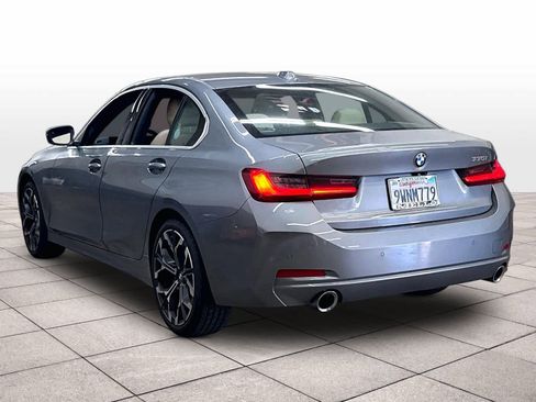 Used 2026 BMW 330i Sedan w/ Premium Package RWD image 14