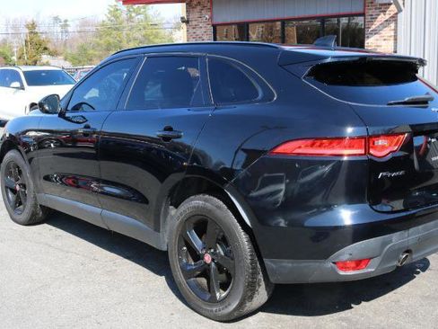 Used 2020 Jaguar F-PACE Premium image 6