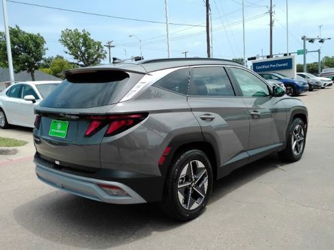 Used 2026 Hyundai Tucson SEL FWD image 6