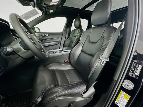 Used 2024 Volvo XC60 T8 Ultimate w/ Protection Package Premier image 22