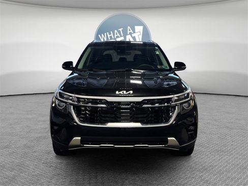 Used 2024 Kia Seltos EX image 9