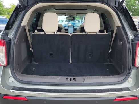 Used 2020 Ford Explorer Platinum AWD/4WD image 15