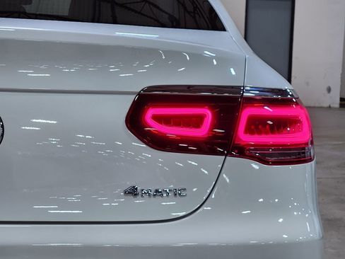 Used 2023 Mercedes-Benz GLC 300 4MATIC Coupe image 22