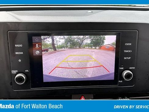 Used 2024 Kia Sportage LX FWD image 13