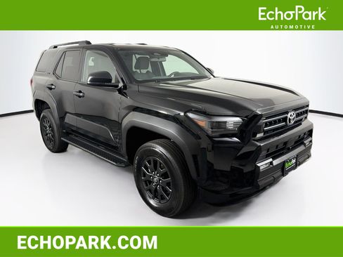 Used 2025 Toyota 4Runner SR5 AWD/4WD image 1