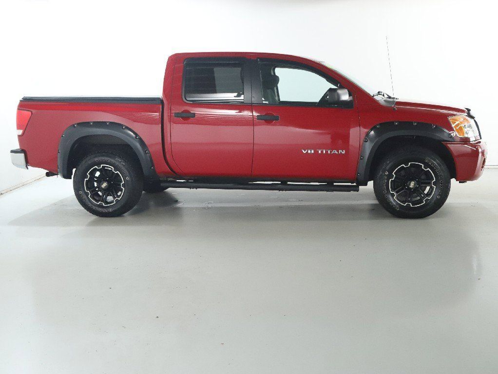 Used 2012 Nissan Titan S AWD/4WD image 12