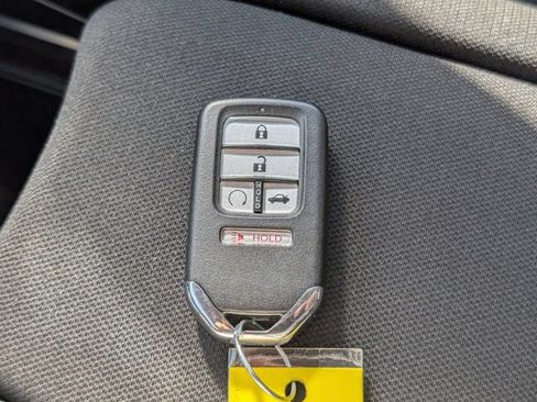 Used 2022 Honda Insight EX image 27