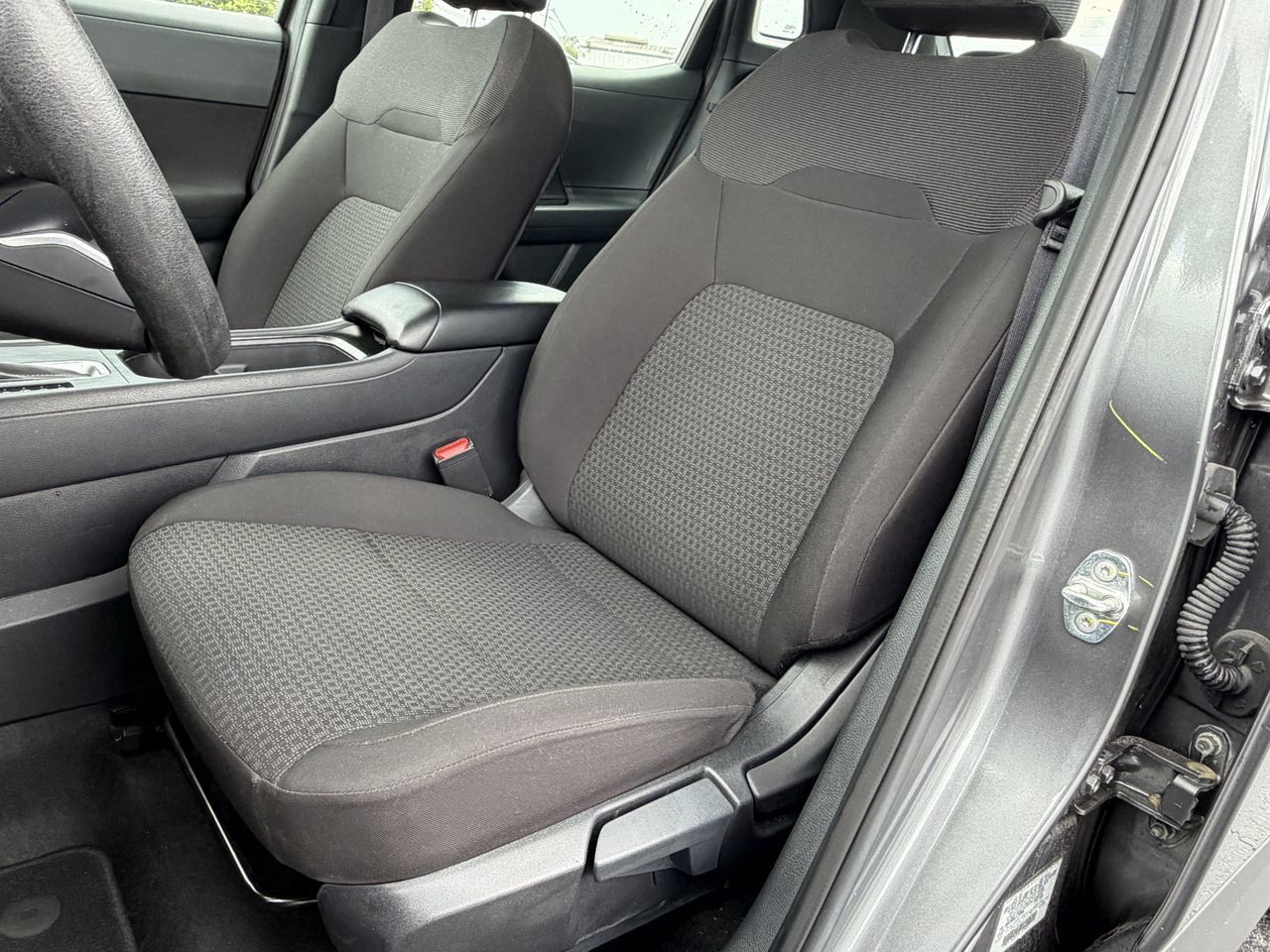 Used 2025 Nissan Kicks S AWD/4WD image 15