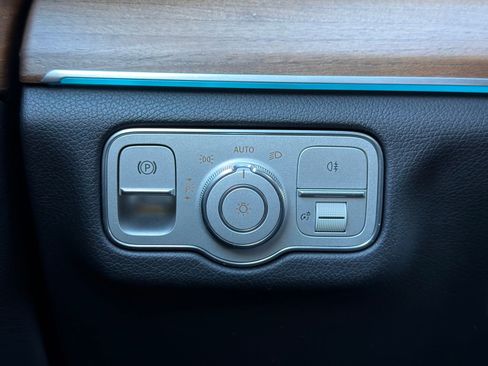 Certified 2022 Mercedes-Benz GLE 350 4MATIC image 24