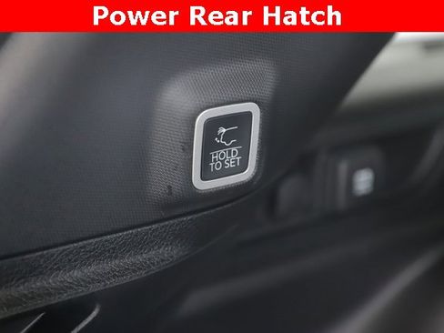 Used 2025 Jeep Grand Cherokee Altitude image 29