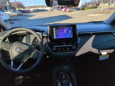 New 2026 Toyota Corolla SE image 3