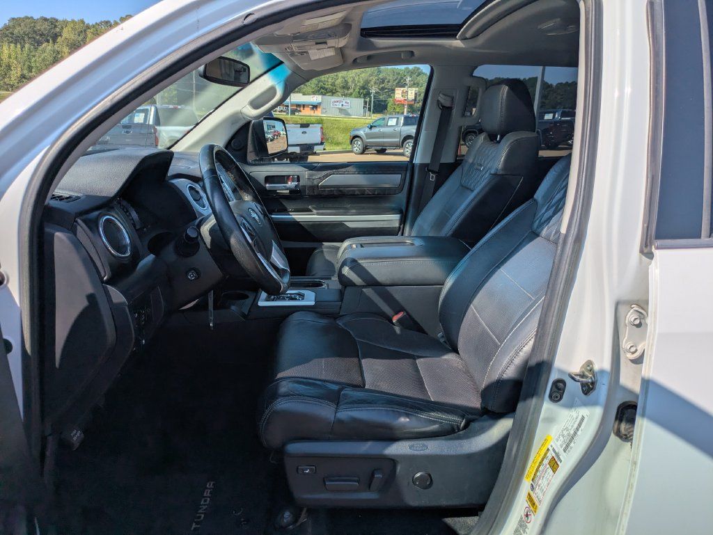 Used 2017 Toyota Tundra Platinum AWD/4WD image 5