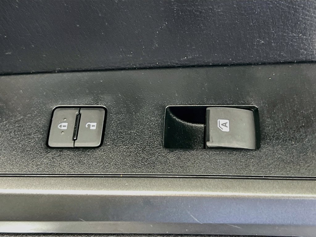 Used 2020 Toyota Tacoma TRD Sport RWD image 29