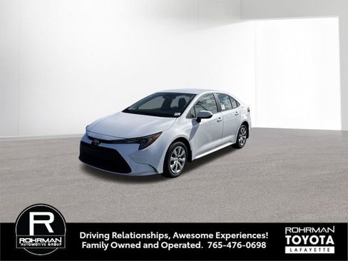 New 2026 Toyota Corolla LE image 2
