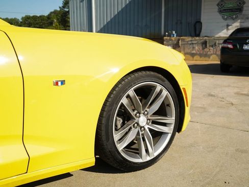 Used 2018 Chevrolet Camaro LT w/ RS Package RWD image 18