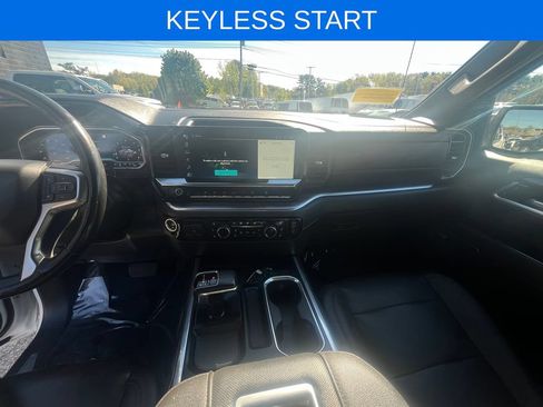 Used 2022 Chevrolet Silverado 1500 LTZ AWD/4WD image 7