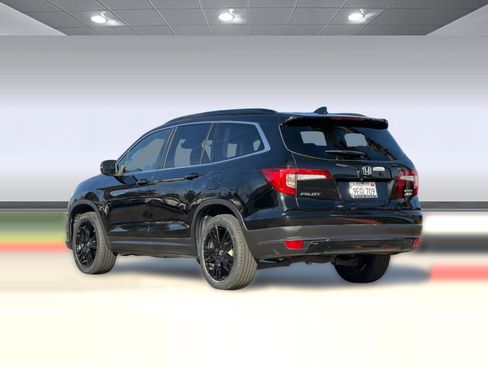 Certified 2022 Honda Pilot Special Edition image 3