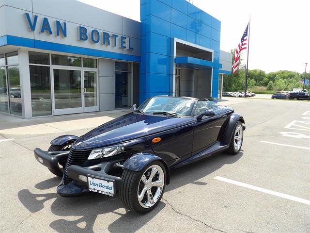 Used 2001 Chrysler Prowler RWD image 1