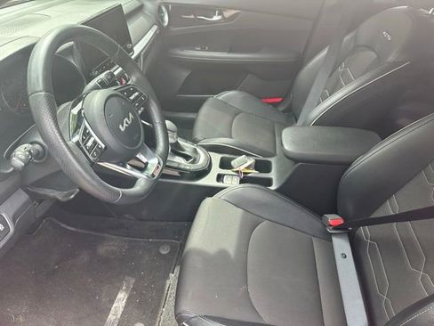 Used 2024 Kia Forte GT-Line FWD image 12