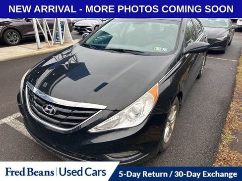 Used 2013 Hyundai Sonata GLS w/ Popular Equipment Pkg FWD image 2