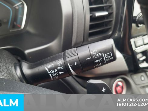 Used 2023 Honda Odyssey Sport image 35