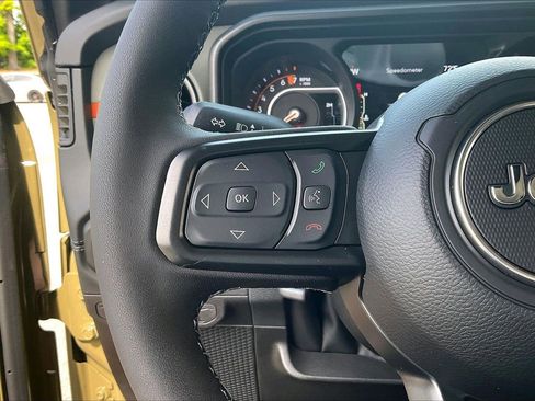 New 2026 Jeep Gladiator Mojave AWD/4WD image 28