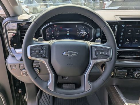 New 2026 Chevrolet Silverado 1500 LT Trail Boss w/ Convenience Package II image 18