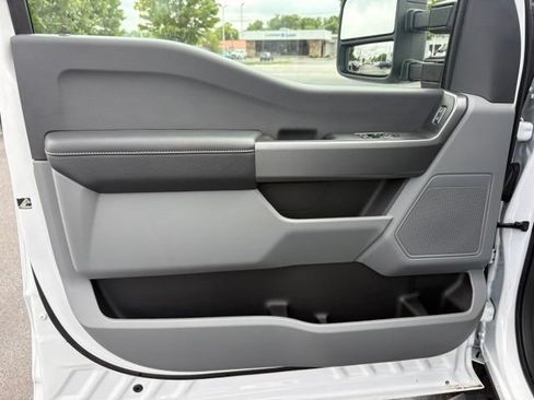 Used 2025 Ford F350 XL w/ STX Appearance Package AWD/4WD image 25
