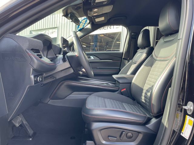Used 2026 Ford Explorer ST-Line AWD/4WD image 10