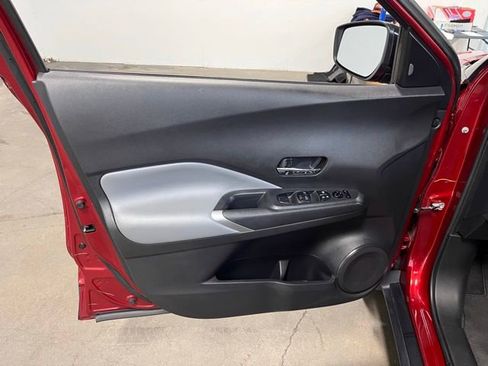 Used 2023 Nissan Kicks SR w/ SR Premium Package image 24