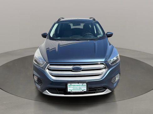 Used 2018 Ford Escape SE image 9