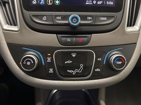 Used 2022 Chevrolet Malibu LS w/ Driver Confidence Package II image 24