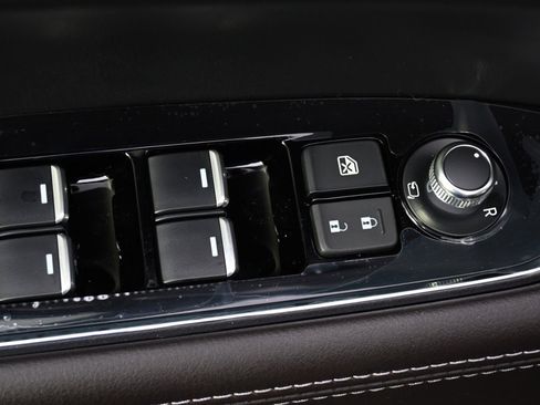 New 2025 MAZDA CX-5 Signature image 23