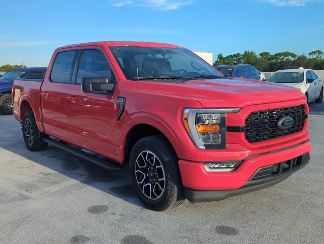 Used 2022 Ford F150 XLT w/ Equipment Group 302A High RWD image 3