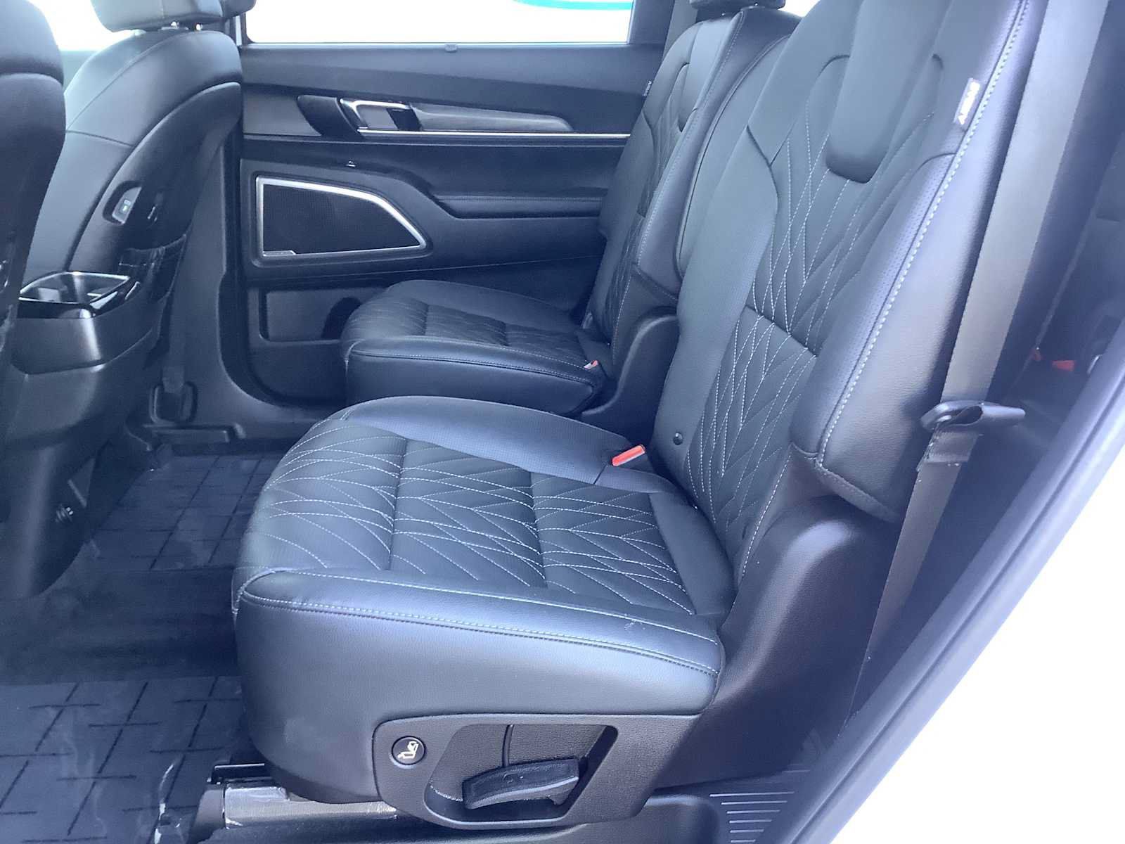 Used 2024 Kia Telluride EX X-Line AWD/4WD image 13
