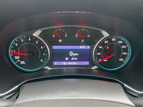 Used 2021 Chevrolet Equinox Premier AWD/4WD image 19