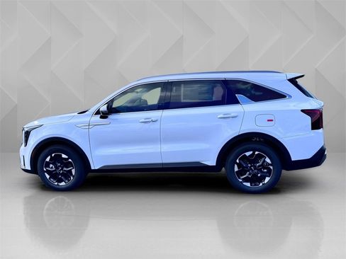 New 2026 Kia Sorento S w/ S Panoramic Sunroof Package image 8
