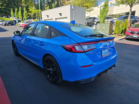 Used 2023 Honda Civic Sport image 5