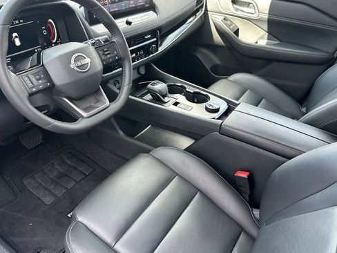 Used 2026 Nissan Rogue SL image 10