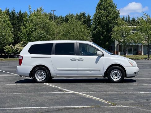 Used 2006 Kia Sedona EX FWD image 6